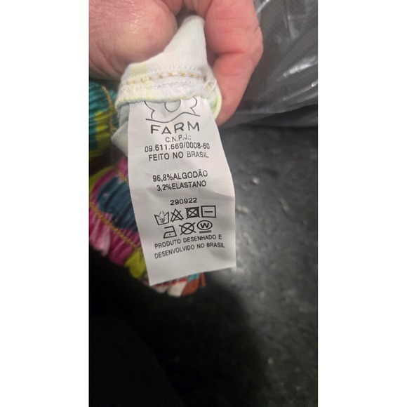 Farm Rio Ilha Alienígena Print Pants NWT Size P (Small) - Picture 8 of 8